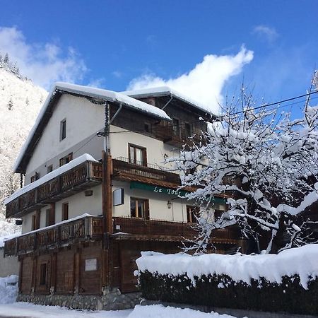 Chambre D'Hote La Tour Du Merle Le Villard (Savoie) Exterior photo